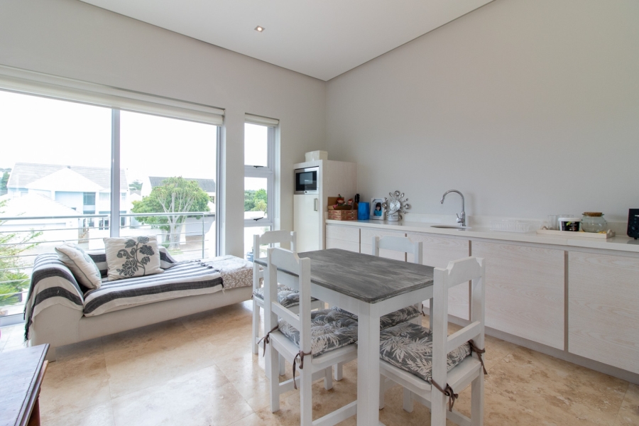 5 Bedroom Property for Sale in Royal Alfred Marina Eastern Cape